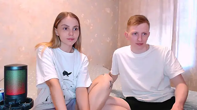 juliaanddima: вебкам-шоу