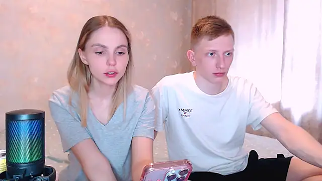 juliaanddima Adlı Modelin Web Kamerası Şovu