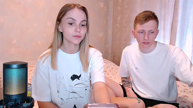 juliaanddima Pertunjukan Webcam