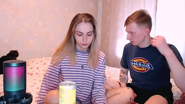 juliaanddima Show in webcam