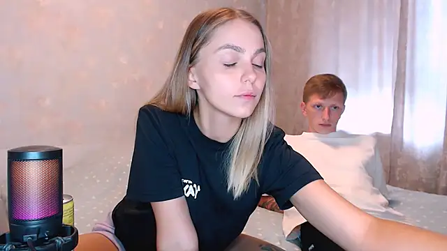 juliaanddima: вебкам-шоу