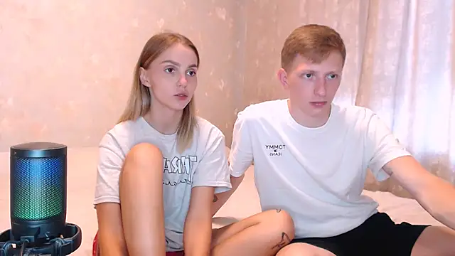 juliaanddima webcam show