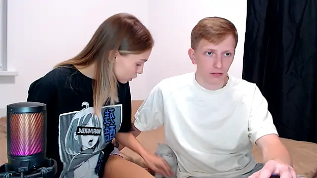 juliaanddima webkamerás műsora