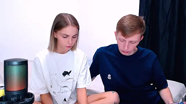Pokazy przed kamerką – juliaanddima