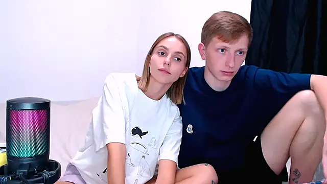 عرض كام juliaanddima