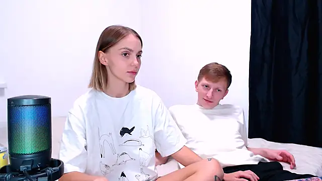 Pokazy przed kamerką – juliaanddima