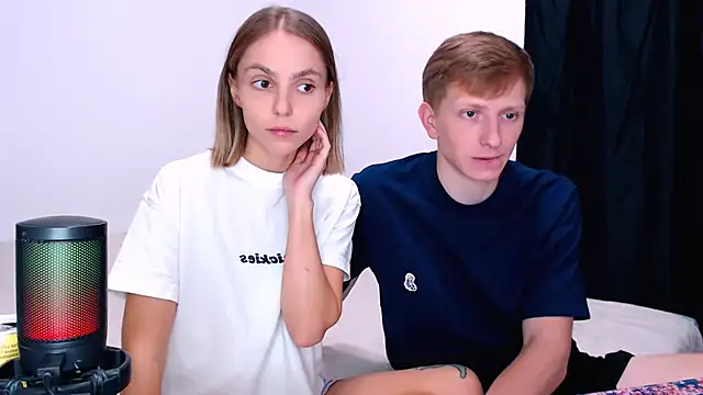 juliaanddima Pertunjukan Webcam