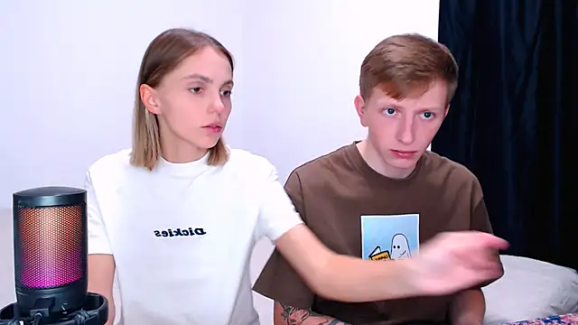 عرض كام juliaanddima