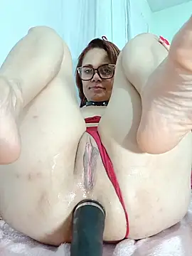Meganlola 网络视讯表演