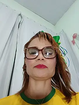 Show de Meganlola na webcam
