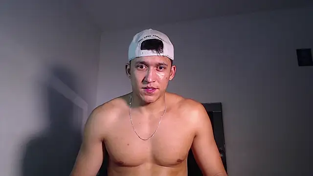 angel_sensual95's Webcam Show