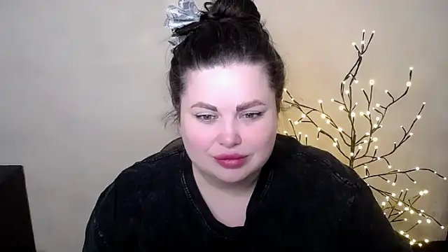 Emily_Mo's Live Chat Room