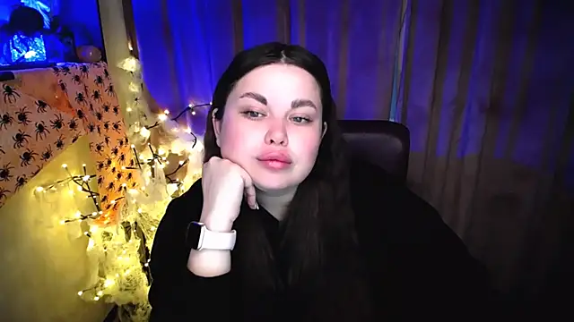 Emily_Mo Adlı Modelin Web Kamerası Şovu