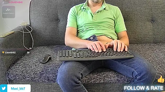 ydk__7 Show in webcam