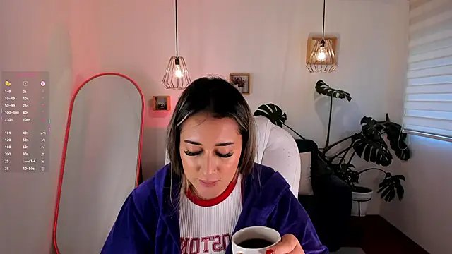dina_ride's Live XXX Chat