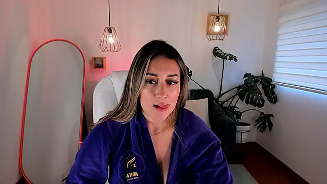 dina_ride 现场XXX聊天