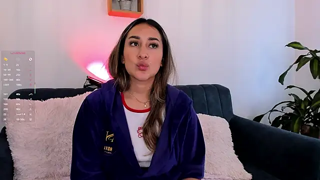 dina_ride Adlı Modelin Canlı XXX Sohbeti
