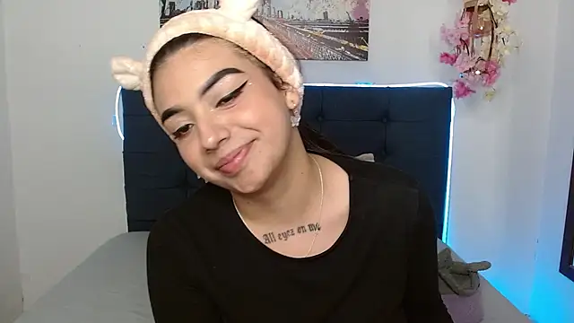 eva_six webcam show