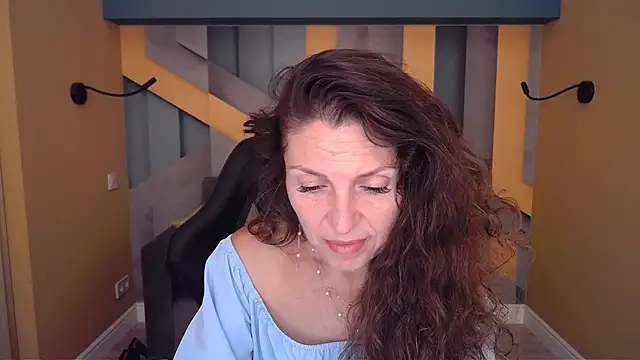 EllaLong live XXX chat