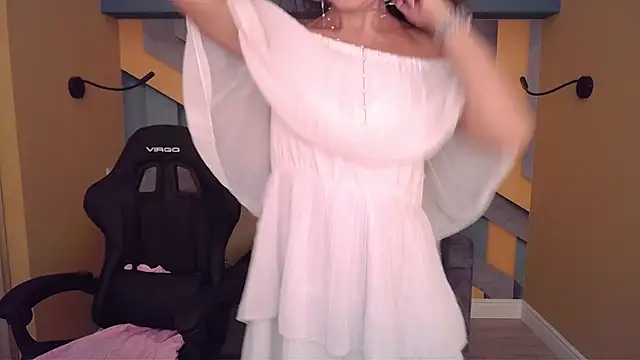 Chat XXX ao vivo de EllaLong