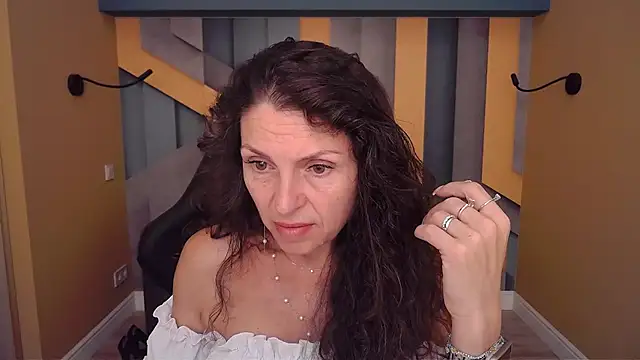 EllaLong's Webcam Show