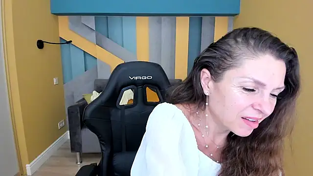 EllaLong – Live XXX-chat