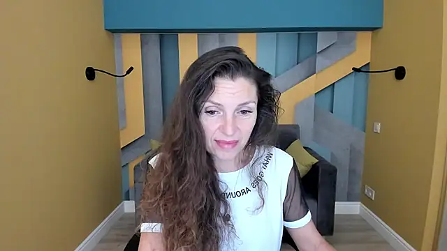 Chat XXX en directo de EllaLong