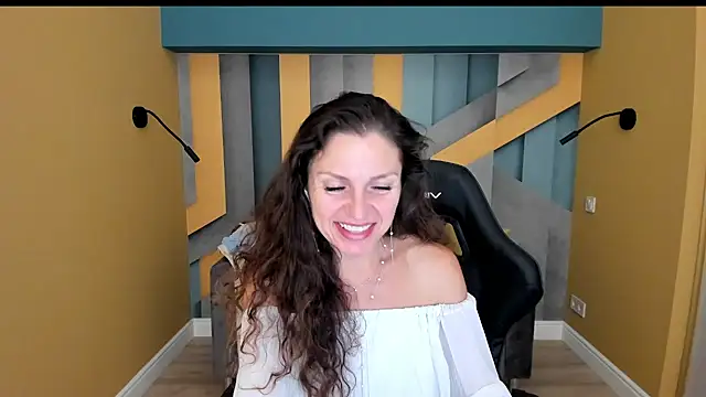 Chat XXX en directo de EllaLong