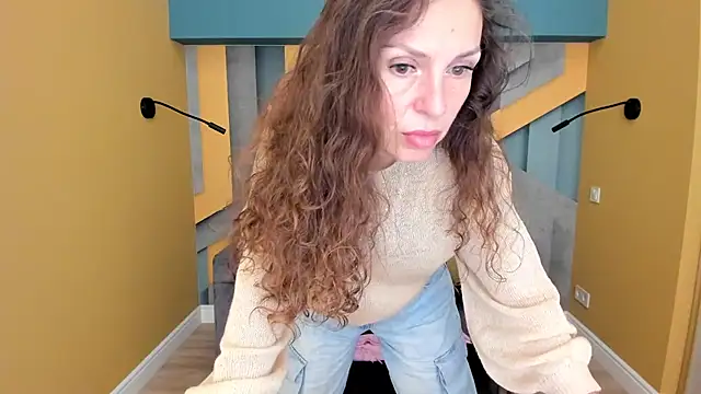 XXX chat uživo modela EllaLong