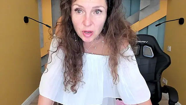 EllaLong 라이브 XXX 채팅