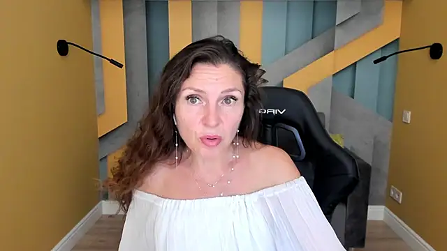 Czat XXX na żywo – EllaLong