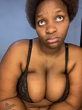 Chat XXX en directo de Blackpinkylips2025
