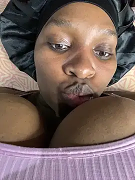 Blackpinkylips2025 – webcam-show