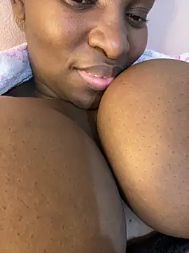 Chat XXX ao vivo de Blackpinkylips2025