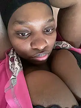 Blackpinkylips2025 Show in webcam