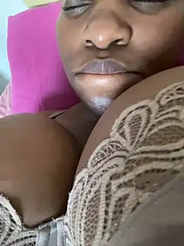 Chatroom XXX en direct de Blackpinkylips2025