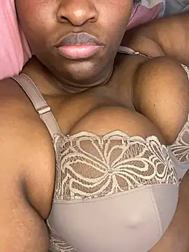 Chatroom XXX en direct de Blackpinkylips2025