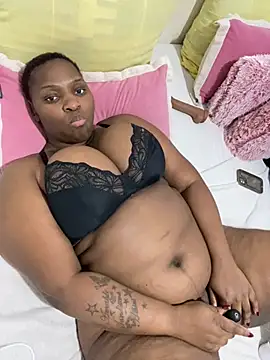 Blackpinkylips2025 Webcam-Show