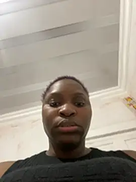 Chat XXX en directo de Blackpinkylips2025
