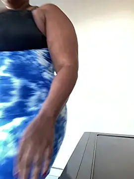 Blackpinkylips2025's Webcam Show