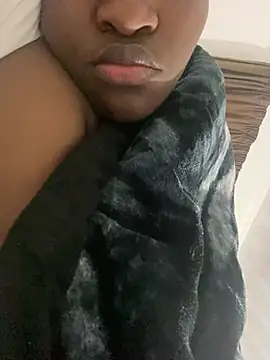 Blackpinkylips2025 webcam show