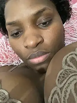 Chat XXX en directo de Blackpinkylips2025