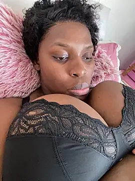 Blackpinkylips2025 Chat XXX in diretta