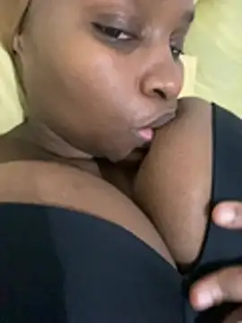 Chat +18 de Blackpinkylips2025 ao vivo