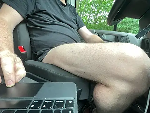 Lovetobenaked4u Show Webcam