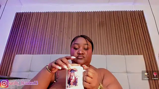 Saravy_Blandon Show in webcam