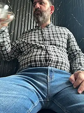 Hairy_Dad86 Adlı Modelin Web Kamerası Şovu