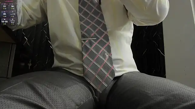 عرض كام Hairy_Dad86