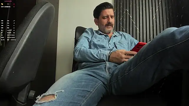 Max_QuintanaDaddy's Webcam Show