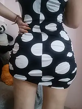 XXX chat uživo modela Nikitasharma__